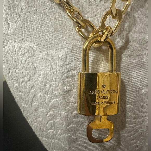 Authentic✨Louis Vuitton Key lock #313 - Picture 3 of 3